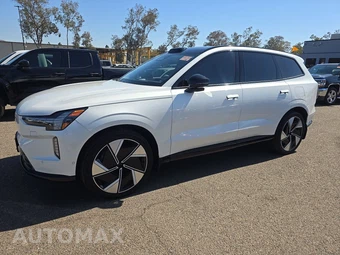 2025 Volvo EX90 Twin Motor Performance Ultra 6-Passenger