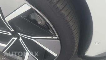 2025 Volvo EX90 Twin Motor Performance Ultra 6-Passenger - miniatura 28