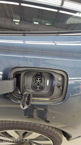 2025 Volvo EX90 Twin Motor Performance Ultra 7-Passenger - miniatura 18