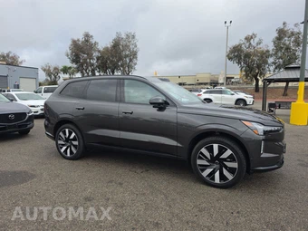 2025 Volvo EX90 Twin Motor Plus 6-Passenger - miniatura 3