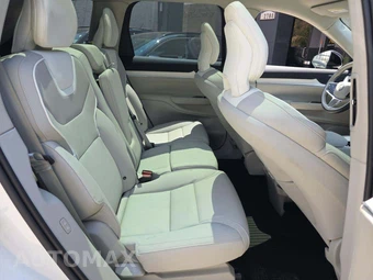 2025 Volvo EX90 Twin Motor Ultra 7-Passenger - miniatura 18