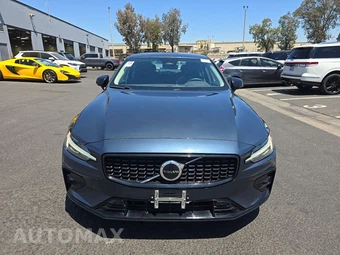 2025 Volvo S60 B5 Core Dark - miniatura 2