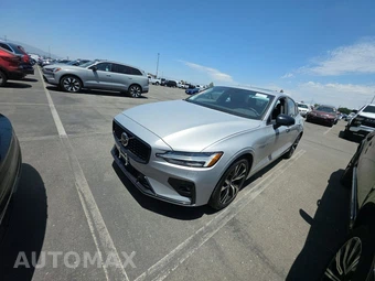 2025 Volvo S60 B5 Core Dark