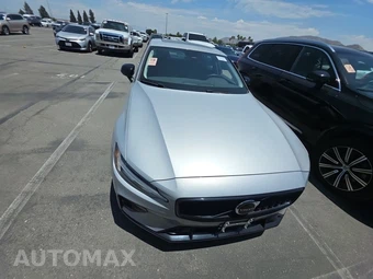 2025 Volvo S60 B5 Core Dark – miniatura 2