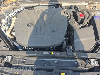 2025 Volvo S60 B5 Core Dark – miniatura 15