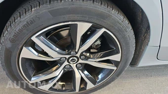 2025 Volvo S60 B5 Plus Dark – miniatura 28