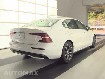 2025 Volvo S60 Plug-In Hybrid T8 Plus - miniatura 4