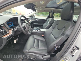 2025 Volvo S60 Plug-In Hybrid T8 Plus - miniatura 14