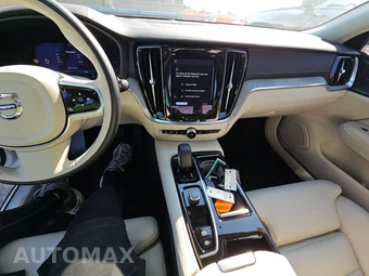 2025 Volvo S60 Plug-In Hybrid T8 Ultra - miniatura 11