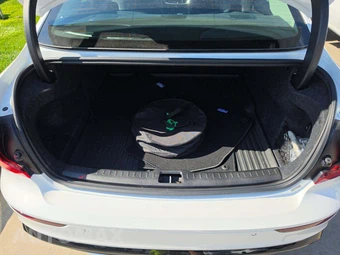 2025 Volvo S60 Plug-In Hybrid T8 Ultra - miniatura 14