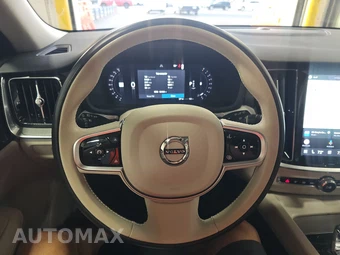 2025 Volvo V60 Cross Country B5 Plus - miniatura 10