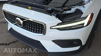 2025 Volvo V60 Cross Country B5 Plus – miniatura 23