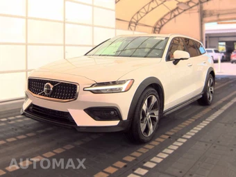 2025 Volvo V60 Cross Country B5 Plus