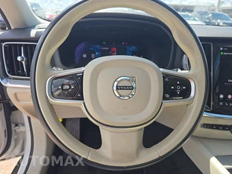 2025 Volvo V60 Cross Country B5 Plus - miniatura 10