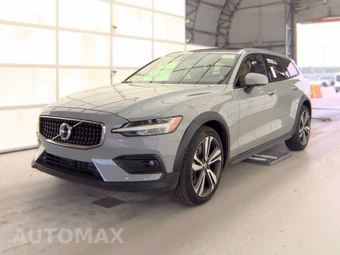 2025 Volvo V60 Cross Country B5 Plus