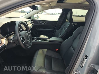 2025 Volvo V60 Cross Country B5 Plus - miniatura 13