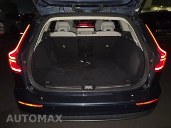 2025 Volvo V60 Cross Country B5 Plus – miniatura 16