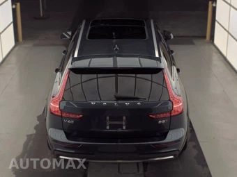 2025 Volvo V60 Cross Country B5 Plus – miniatura 5
