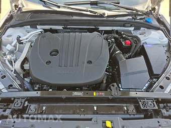 2025 Volvo V60 Cross Country B5 Plus – miniatura 15