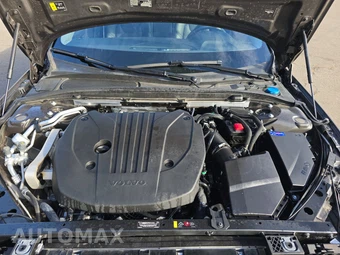 2025 Volvo V60 Cross Country B5 Plus – miniatura 15