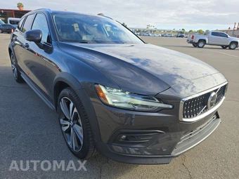 2025 Volvo V60 Cross Country B5 Plus – miniatura 3