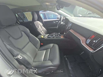 2025 Volvo V60 Cross Country B5 Plus - miniatura 18