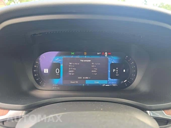 2025 Volvo V60 Cross Country B5 Plus – miniatura 6