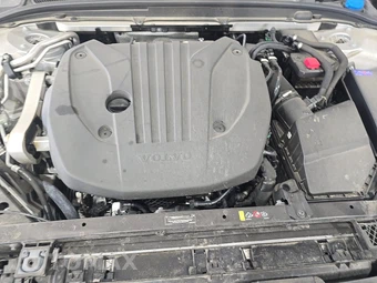 2025 Volvo V60 Cross Country B5 Plus – miniatura 15