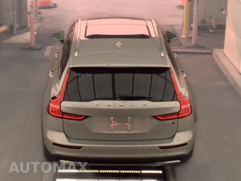 2025 Volvo V60 Cross Country B5 Plus – miniatura 5