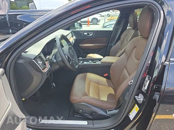 2025 Volvo V60 Cross Country B5 Plus – miniatura 13