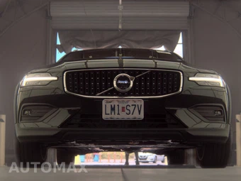 2025 Volvo V60 Cross Country B5 Plus – miniatura 3