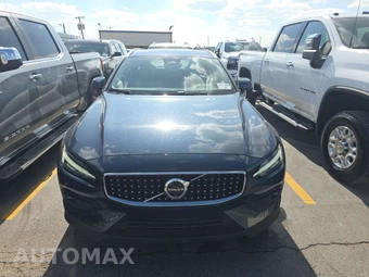 2025 Volvo V60 Cross Country B5 Plus – miniatura 2