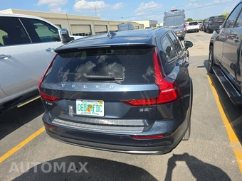 2025 Volvo V60 Cross Country B5 Plus – miniatura 5