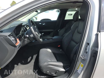 2025 Volvo V60 Cross Country B5 Plus - miniatura 13