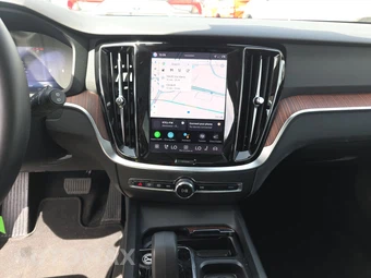 2025 Volvo V60 Cross Country B5 Plus - miniatura 17
