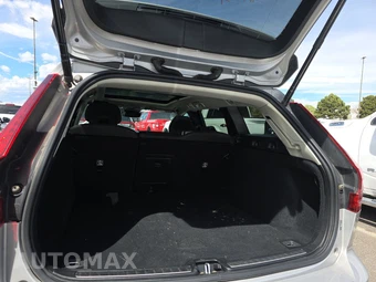 2025 Volvo V60 Cross Country B5 Plus - miniatura 23
