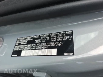 2025 Volvo V60 Cross Country B5 Plus - miniatura 15