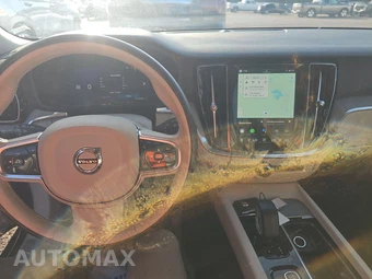 2025 Volvo V60 Cross Country B5 Plus – miniatura 11