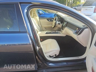 2025 Volvo V60 Cross Country B5 Plus – miniatura 8