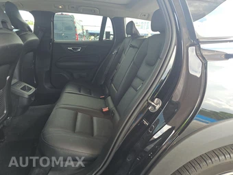 2025 Volvo V60 Cross Country B5 Plus – miniatura 13
