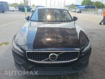 2025 Volvo V60 Cross Country B5 Plus – miniatura 2