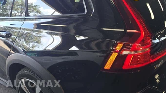 2025 Volvo V60 Cross Country B5 Plus – miniatura 22