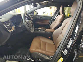 2025 Volvo V60 Cross Country B5 Plus - miniatura 7