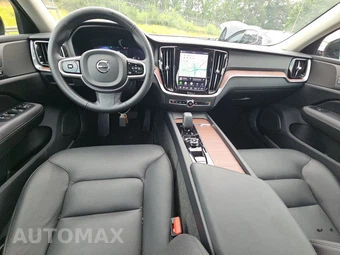 2025 Volvo V60 Cross Country B5 Plus – miniatura 11