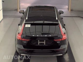 2025 Volvo V60 Cross Country B5 Plus – miniatura 5