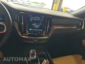2025 Volvo V60 Cross Country B5 Ultra – miniatura 11