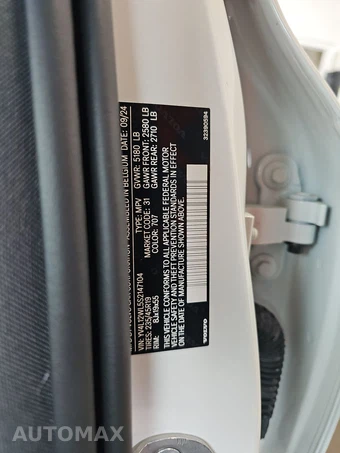 2025 Volvo V60 Cross Country B5 Ultra – miniatura 14