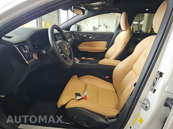 2025 Volvo V60 Cross Country B5 Ultra – miniatura 7