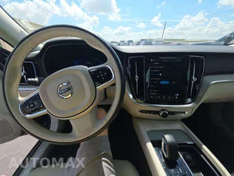 2025 Volvo V60 Cross Country Plus – miniatura 11