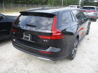2025 Volvo V60 Cross Country Plus – miniatura 16